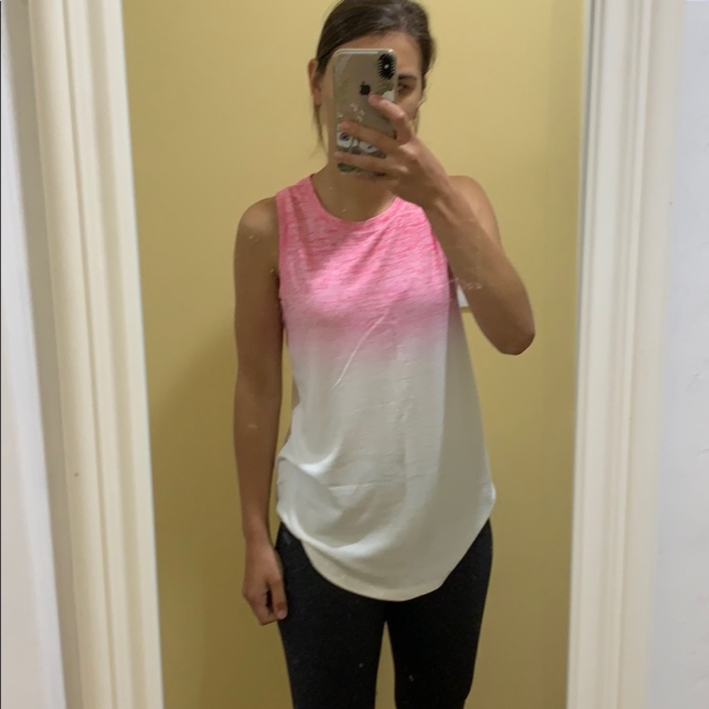 Gap ombré pink tank